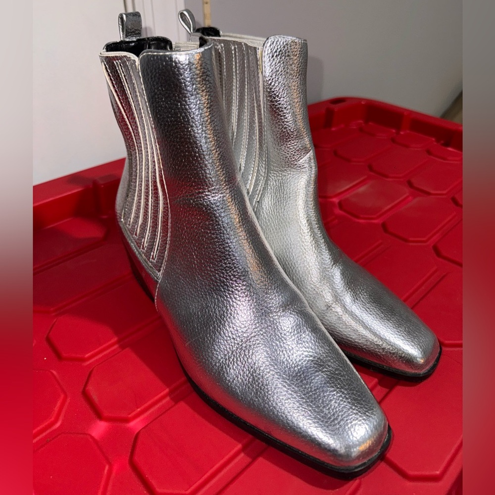 Silver Men's Chelsea Boots